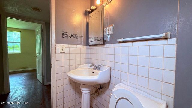 22 MONTE Street, Jacksonville, FL 32254