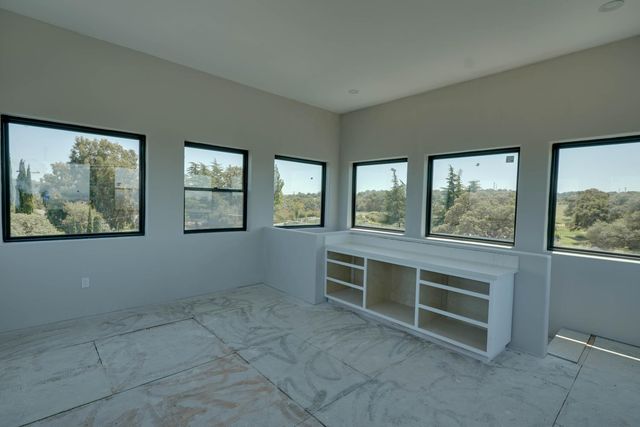 2040 W Green Springs Rd, El Dorado Hills, CA 95762