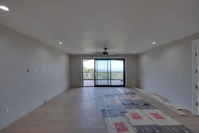 2040 W Green Springs Rd, El Dorado Hills, CA 95762
