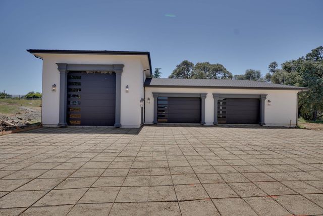2040 W Green Springs Rd, El Dorado Hills, CA 95762