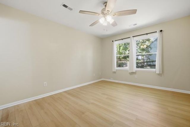 7398 Battery DR, Gloucester, VA 23061