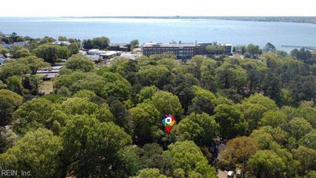 7398 Battery DR, Gloucester, VA 23061