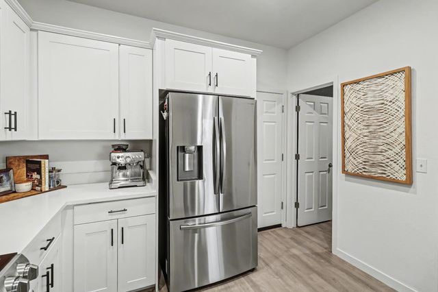 3034 Mesmerizing Walk, Sacramento, CA 95835