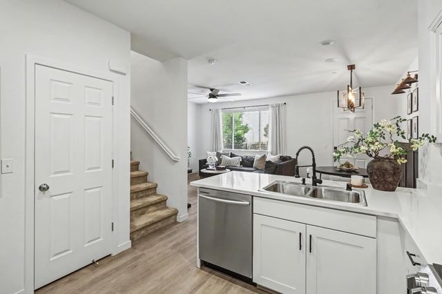 3034 Mesmerizing Walk, Sacramento, CA 95835