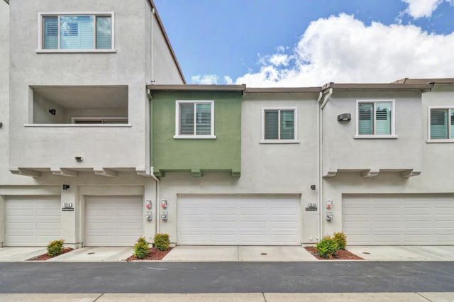 3034 Mesmerizing Walk, Sacramento, CA 95835