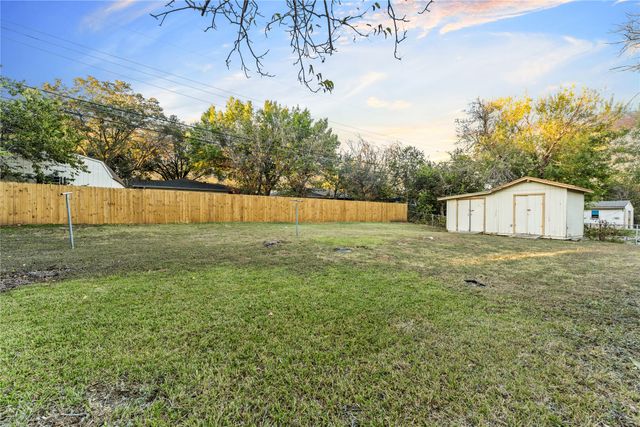 112 E Dawn Drive, Waco, TX 76706