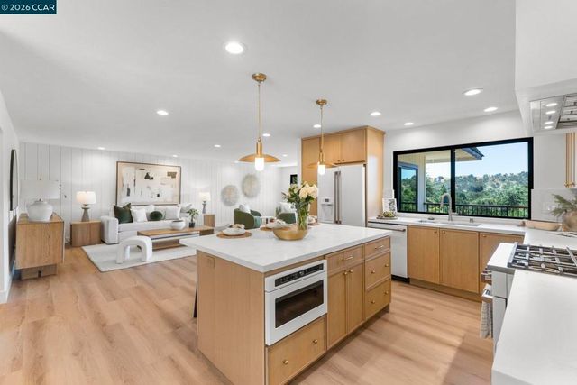 37 Pulido Ct, Danville, CA 94526