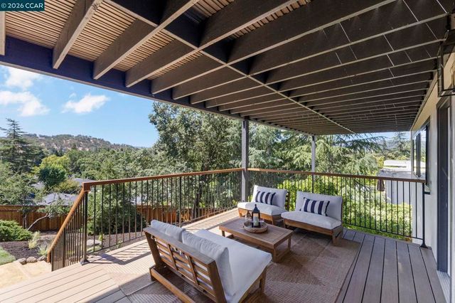 37 Pulido Ct, Danville, CA 94526