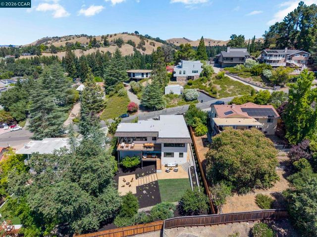 37 Pulido Ct, Danville, CA 94526