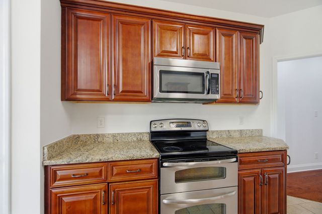 124 Covey Rise Cir, Clarksville, TN 37043