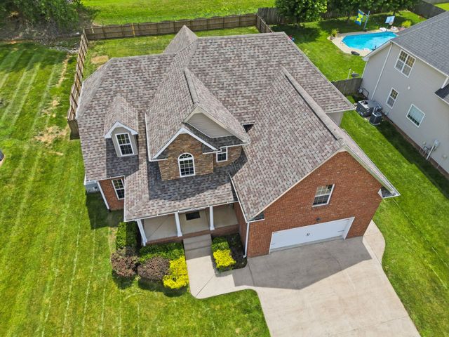 124 Covey Rise Cir, Clarksville, TN 37043