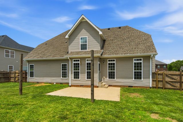 124 Covey Rise Cir, Clarksville, TN 37043