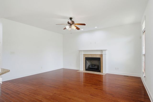 124 Covey Rise Cir, Clarksville, TN 37043