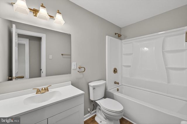 3 MARLYN RD, Newark, DE 19713