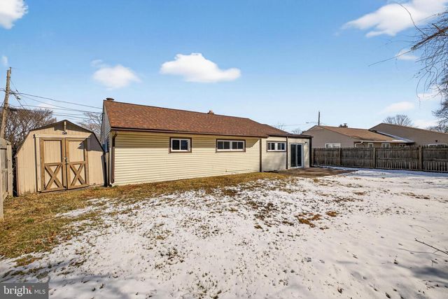 3 MARLYN RD, Newark, DE 19713