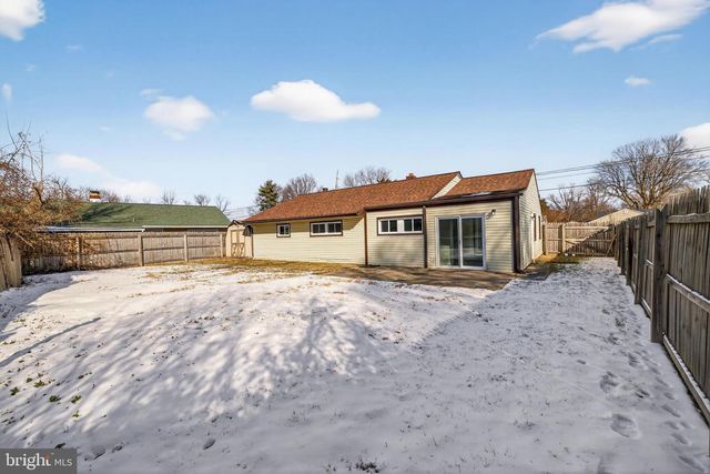 3 MARLYN RD, Newark, DE 19713