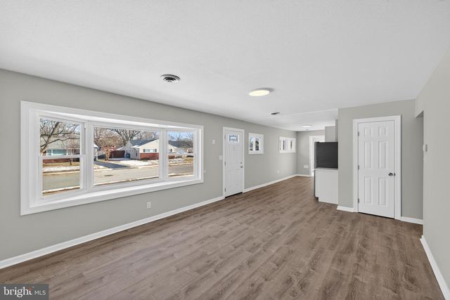 3 MARLYN RD, Newark, DE 19713