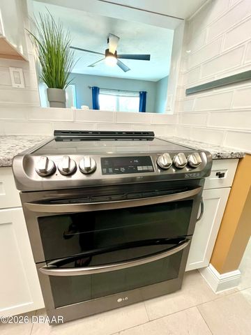 1120 Bradenton Road, Daytona Beach, FL 32114