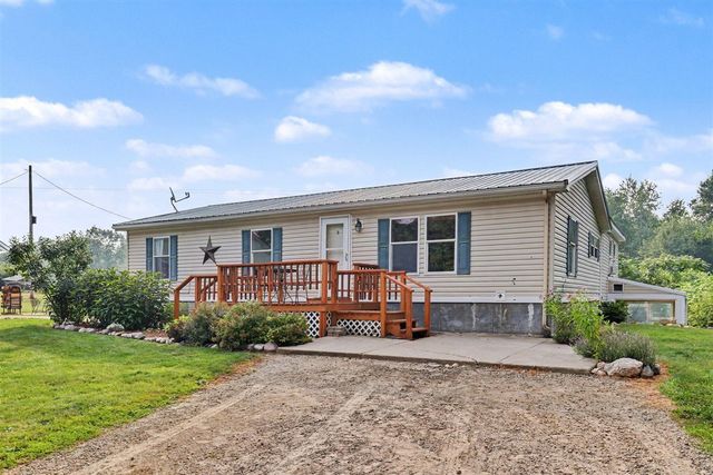 9752 Fuller Road, Greenville, MI 48838