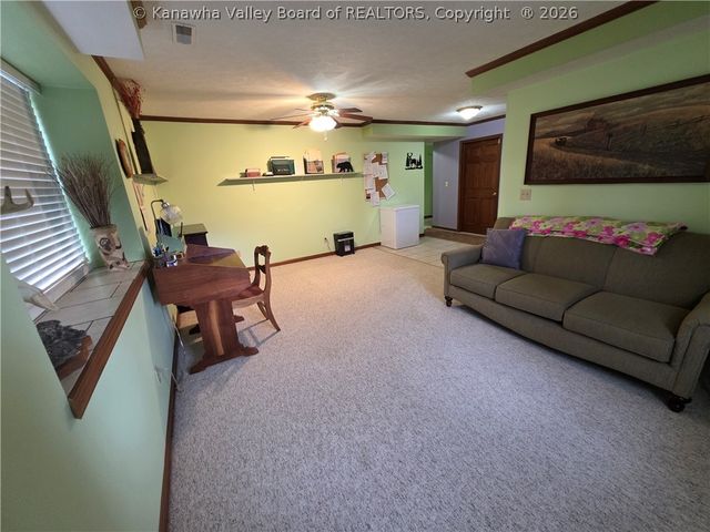 5233A Beechcrest Drive, Cross Lanes, WV 25313
