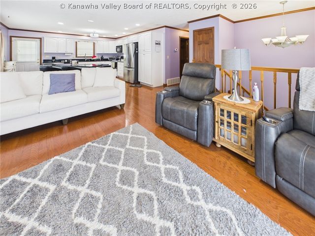 5233A Beechcrest Drive, Cross Lanes, WV 25313