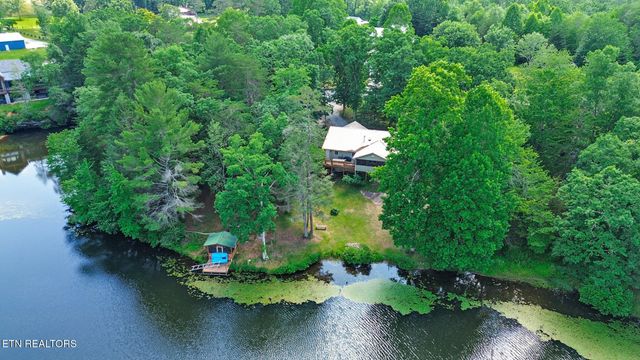 68 Boone Dock Rd, Jamestown, TN 38556