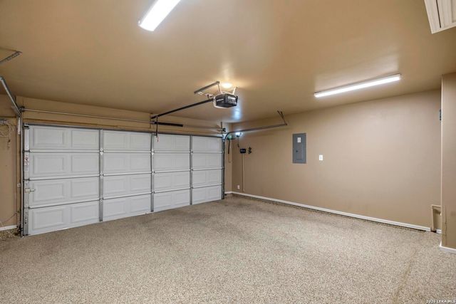 937 Cinnamon Teal, Seguin, TX 78155