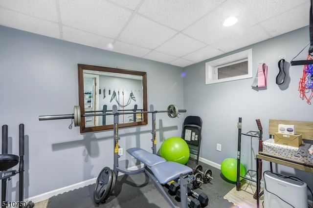 23 Berkshire Rd, Fair Lawn Boro, NJ 07410