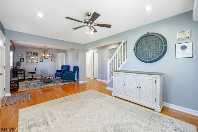 23 Berkshire Rd, Fair Lawn Boro, NJ 07410