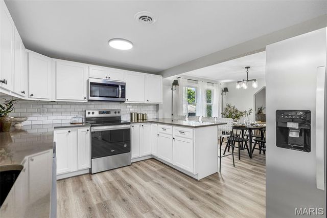 608 N 4th Street, De Soto, MO 63020