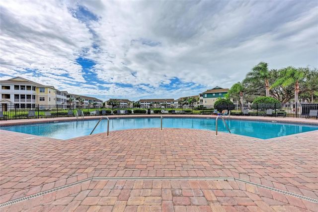 4802 51ST STREET W 416, Bradenton, FL 34210