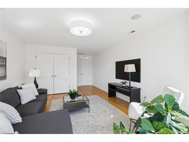 6915 E Bayaud Ave, Denver, CO 80230