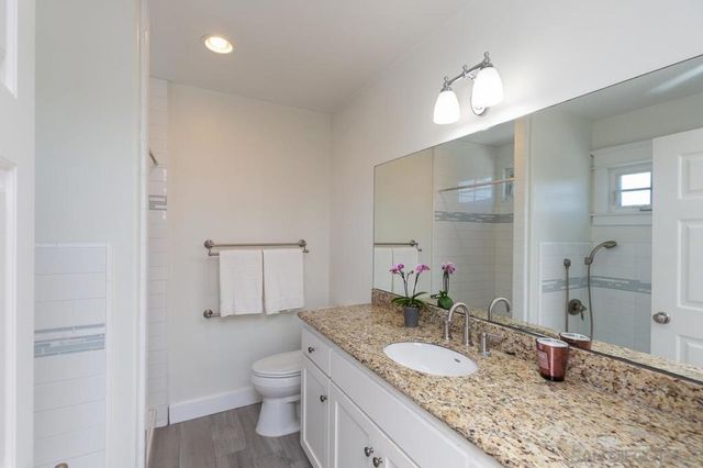 457 D Ave, Coronado, CA 92118