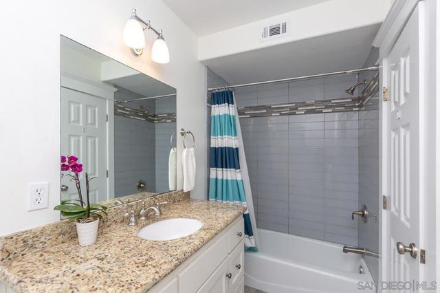 457 D Ave, Coronado, CA 92118