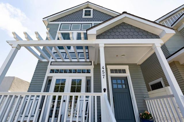 457 D Ave, Coronado, CA 92118