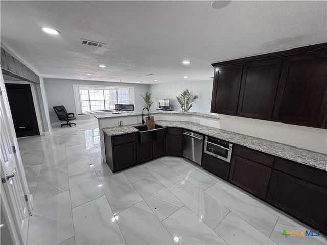 189 Woodland Trail, Belton, TX 76513