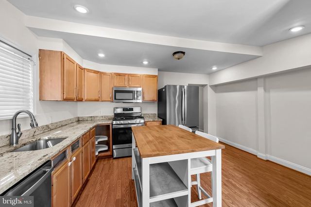 21 E WEST ST E, Baltimore, MD 21230