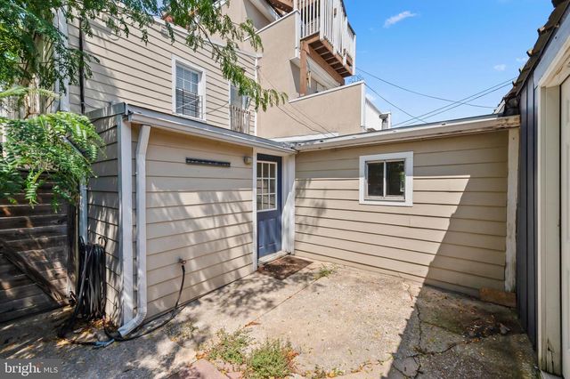 21 E WEST ST E, Baltimore, MD 21230