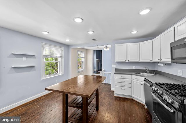 21 E WEST ST E, Baltimore, MD 21230