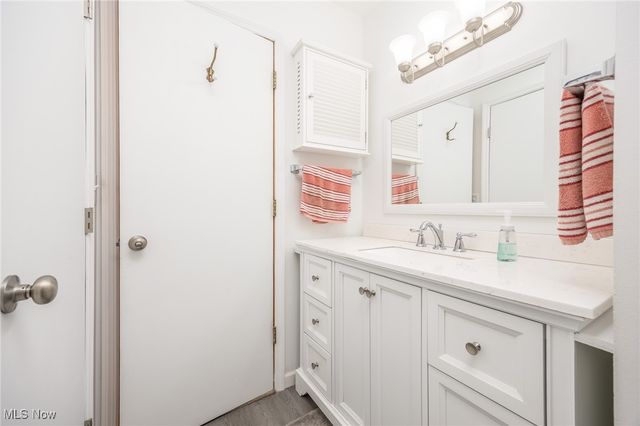 3401 6th Avenue, Vienna, WV 26105