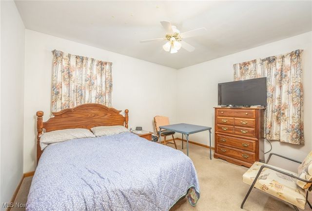 3401 6th Avenue, Vienna, WV 26105