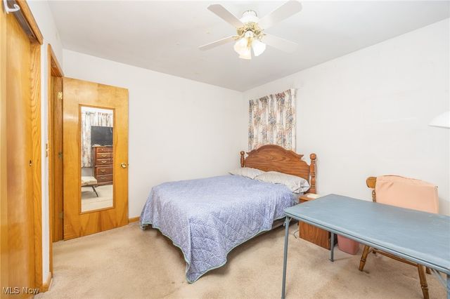 3401 6th Avenue, Vienna, WV 26105