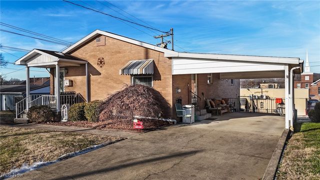 3401 6th Avenue, Vienna, WV 26105