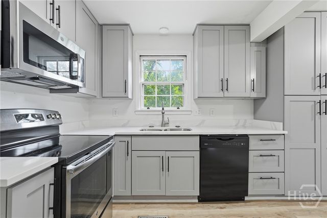 2326 Lorraine Drive, Savannah, GA 31404