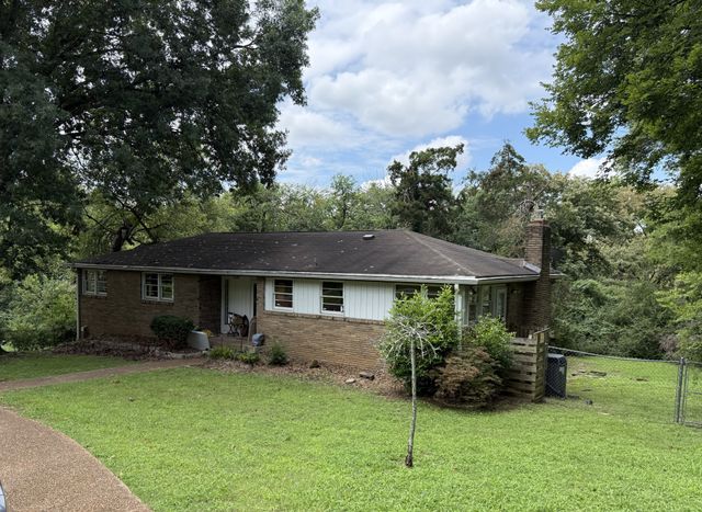 212 Peeler Trl, Madison, TN 37115