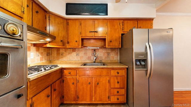32-18 70th Street, East Elmhurst, NY 11370