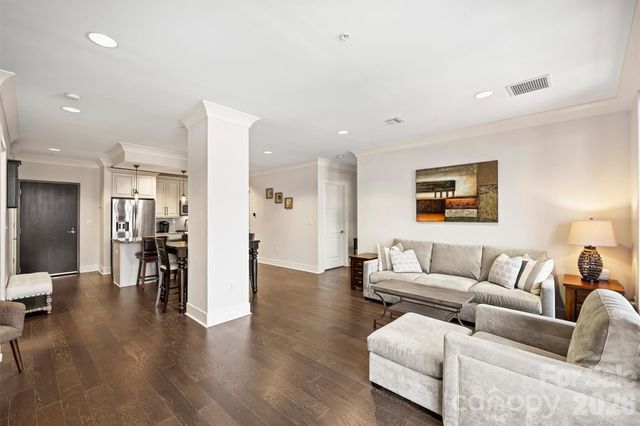 222 S Caldwell Street 1708, Charlotte, NC 28202