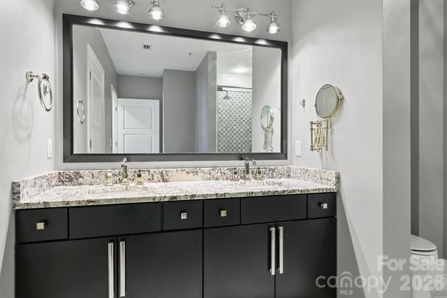 222 S Caldwell Street 1708, Charlotte, NC 28202