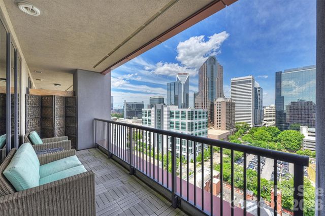 222 S Caldwell Street 1708, Charlotte, NC 28202