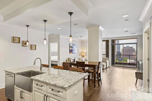 222 S Caldwell Street 1708, Charlotte, NC 28202